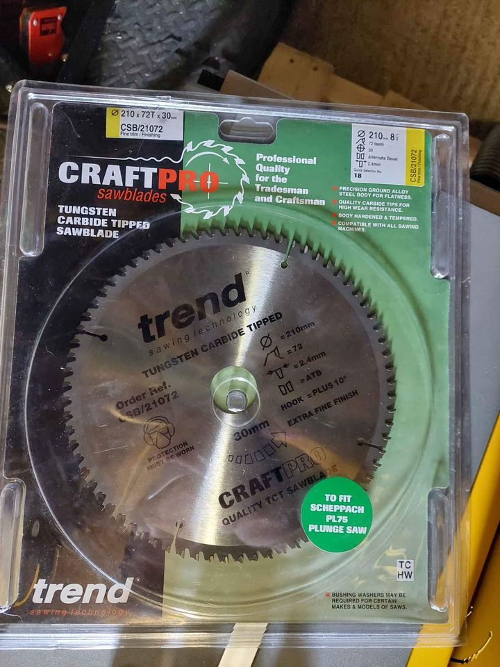 Dewalt DWE7485 GB Site Table Saw 240v