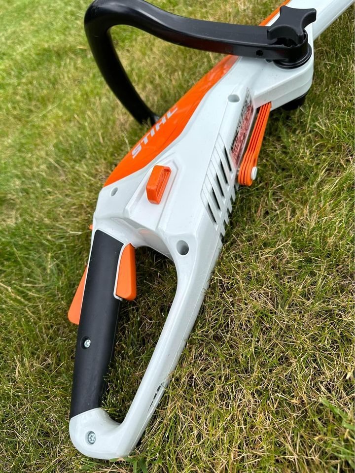 STIHL FSA 45 CORDLESS TRIMMER
