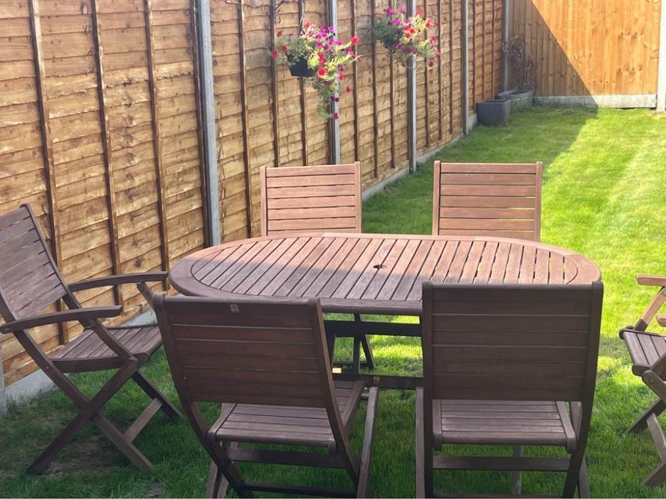 【Furniture】Six seater garden table and chairs